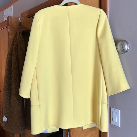 Zara Jacket - Picture 5 of 6